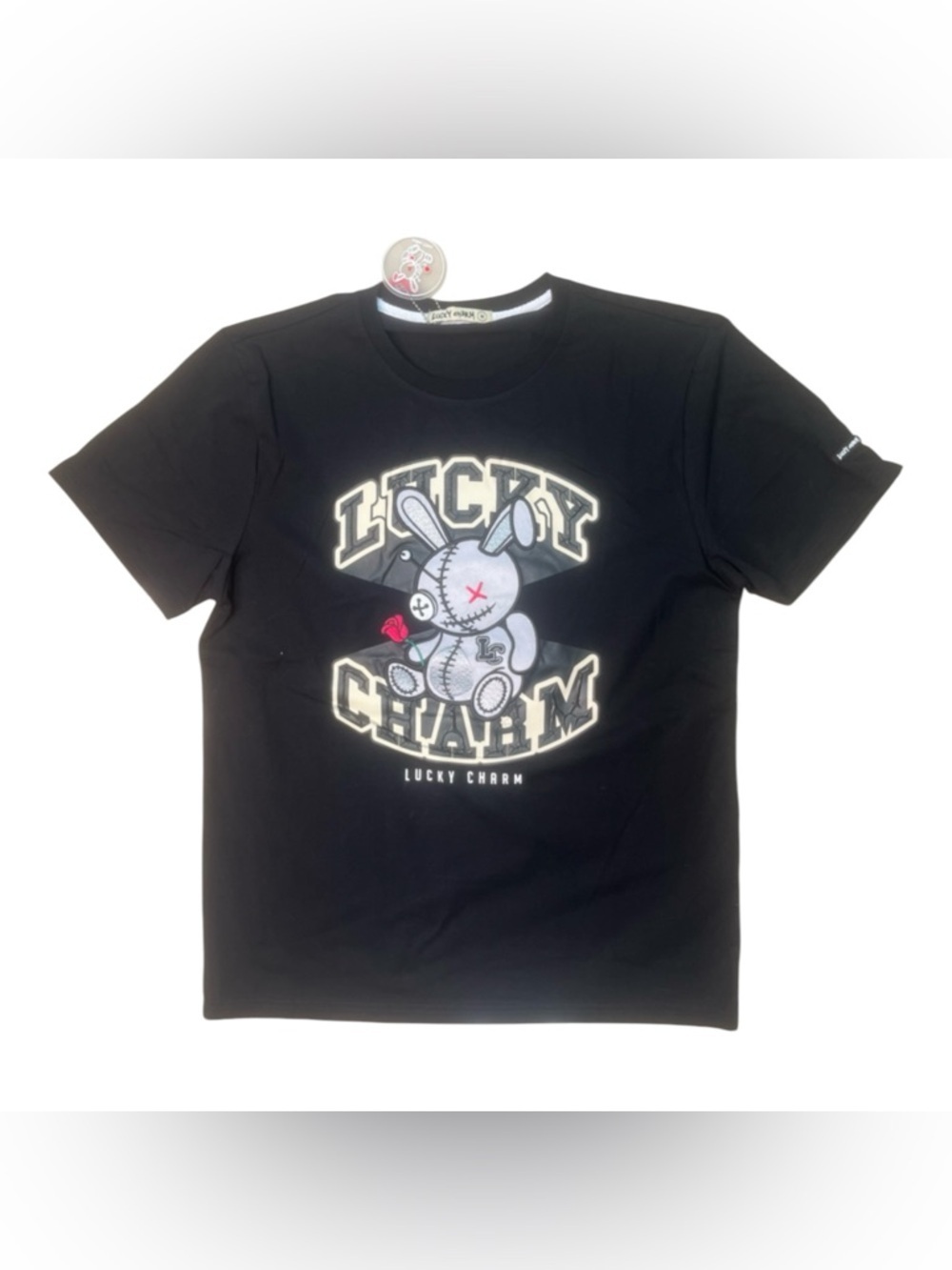 Sz M lucky charm Bkys graphic tee